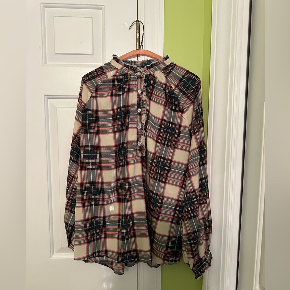 Simply Southern Tan and Green Plaid Ruffle Collar Long Sleeve Blouse Size Medium